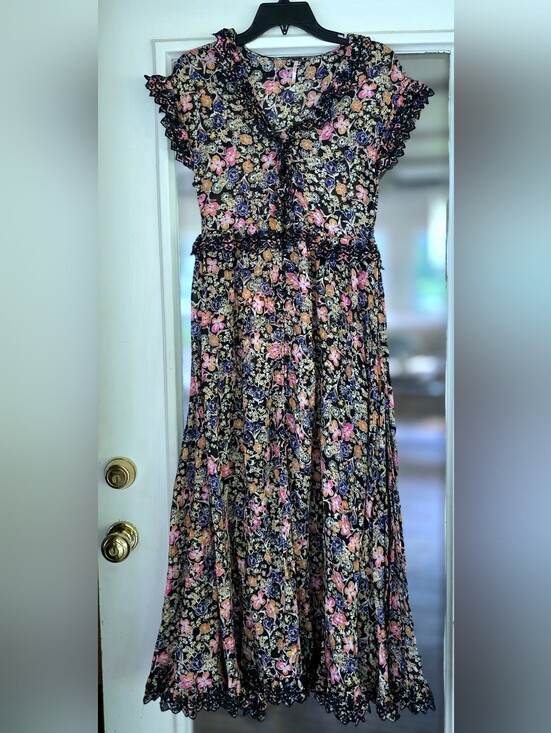 Free People Dresses & Skirts - Free People Milania Black Floral Maxi Sz XS Flaw